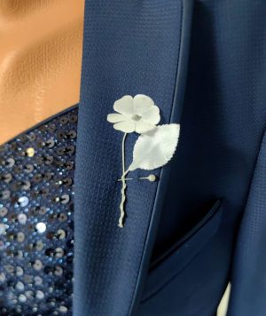 Бутониера в бяло 448