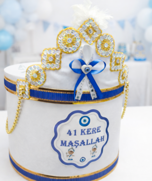 Кутия за пари - сюнет с капак Ф30