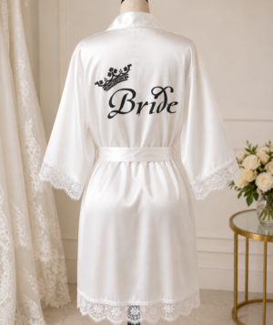 Сатенен халат с дантела "Bride"